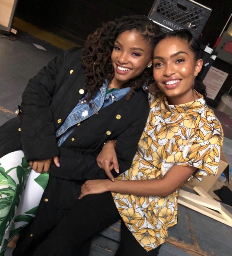 Yara Shahidi Instagram - OUR PRINCESS HAS OFFICIALLY SWAM ON TO EVERY BIG SCREEN AROUND THE WORLD 🧜🏾‍♀️🎥 @disneylittlemermaid is OUT everywhere which means everyone gets a chance to witness the absolute magic of @hallebailey ! I feel spoiled that I get to experience your warmth and talent in real life and can’t wait for your light to be shared with the world. Congratulations love 💕💕💕#LittleMermaid