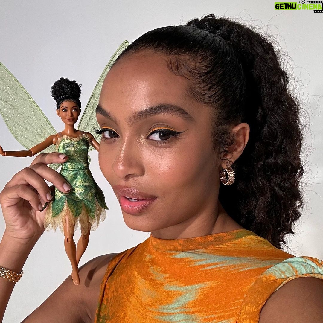 Yara Shahidi Instagram - Can you believe it…My very own wings, covered in pixie dust🧚🏽♂️I’m excited to share the Tinker Bell doll inspired by my character in #PeterPanAndWendy. She is so very special! 🧚🏽♂️ #Tinkerbell ✨@mattel @disneypeterpan @disneyplus✨