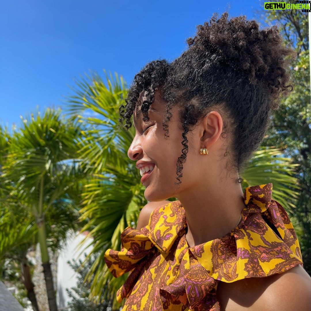 Yara Shahidi Instagram - 23, can you do something for me 🐚 Aquarius