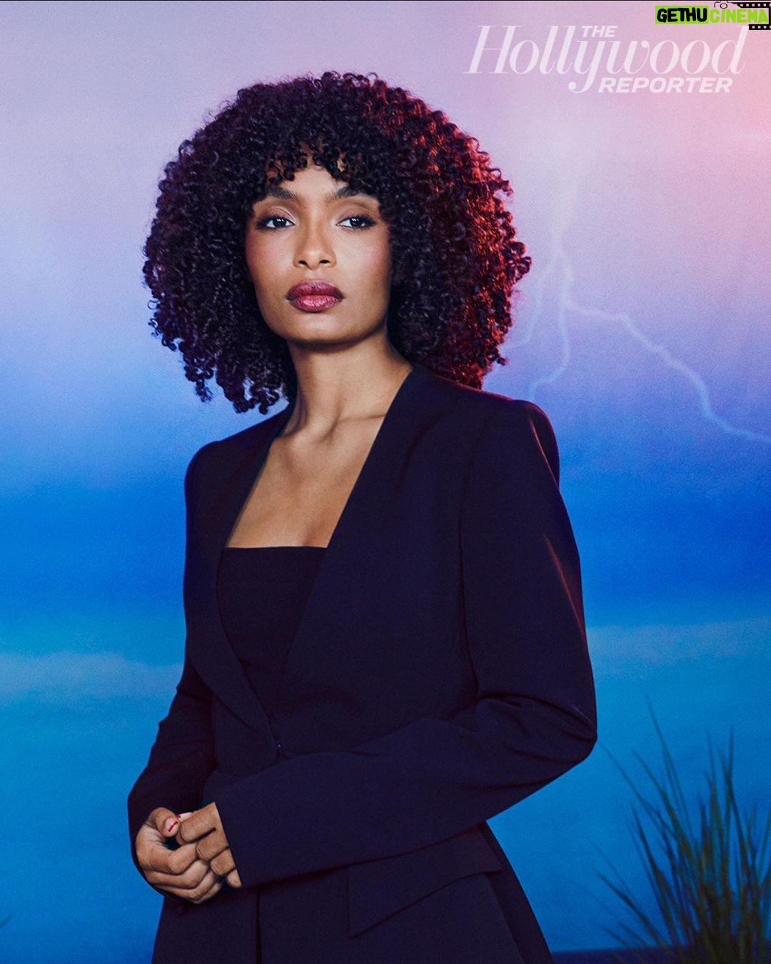 Yara Shahidi Instagram - So fly for @hollywoodreporter 🦋#Extrapolations