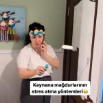 Yasemin Sakallıoğlu Instagram - Her türlü stres için seans niyetine 1 kutu @biancaboya öneriyoruz😂 #isbirligi