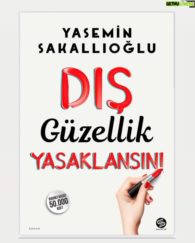 Yasemin Sakallıoğlu Instagram - Haydi kitabımın kapağını birlikte seçelim. Sence kaçıncı fotoğraf canısılık makamı? 💚