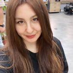 Yasemin Sakallıoğlu Instagram – Lütfen beğen hayat bahçesi.  Ben bu saç için çok bedel ödedim😂