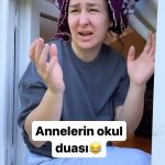 Yasemin Sakallıoğlu Instagram - Her amin evladınızı bilim insanı seviyesine ulaştıracaktır😂