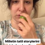 Yasemin Sakallıoğlu Instagram – İyi tatiller bizi düşünmeyin biz iyiyiz guzum😂