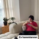 Yasemin Sakallıoğlu Instagram – Ev hanımlarının dirilişi😂