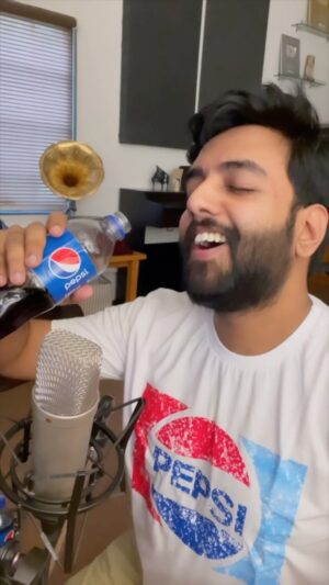 Yashraj Mukhate Instagram - Iss garmi mein jab Pepsi ki refreshing bottle khulti hai toh aai shappat it sounds like music to my ears!

Follow @pepsiindia for all things refreshing

#PepsiAurBhiZyadaRefreshing
#HarGhoontMeinSwag #YashrajMukhate #YMJingles #15SecJingle