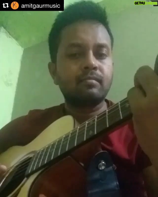 Yashraj Mukhate Instagram - #REPOST This guy made a cover of my song!🙆🏻♂️ It's just released today!🙆🏻♂️ Thanks though, this feels great.♥️ JioSaavn link in the bio!! . . . #Repost @amitgaurmusic with @get_repost ・・・ Hey guys. Go and listen to this beautiful original composition by my friend @yashrajmukhate ji on all music platforms #raatbeetena #yashrajmukhatesong @yashrajmukhate
