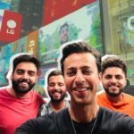 Yashraj Mukhate Instagram - 2023 Wrapped! 1. Pehle toh iss saal 28 ka hoke bohot achha laga. Bachhpan se 28 ka hona tha mujhe. 2. Singles release karne the bohot time se, jo iss saal bohot procrastination karneke baad, finally apne label, YM Originals me release kiya. Rasmalai! Aur 2024 me aur bhi aayenge. Mast logo banaya @mihirl ne!♥️ 3. Ek hi saal me 2 cricket legends ke saath collab kiya. Kuch zyada hi insane hogya maamla!♥️ 4. Broooo @officialluckyali ke saath collab kar liya bhai. Kya crazy cheez hai ye. @mikey_mccleary ka pehley se hi fan tha main. Ye saal shayad aur ek banayenge hum log!🤞🏻 5. Mera pehle music video shoot kiya, jo New York Times Square pe play hua. All thanks to @salimmerchant and @merchant_records , bohot seekhneko mila. Ye bhi shayad aur ek aayega ye saal! 🤞🏻 6. Finally, again, bohot procrastination ke baad apna chhotasa live set perform kiya iss saal. Aur bhaiii kuch zyada hi maja aagya. @tanmaybhat bhai ne push kiya toh hogya, nahito mujhe darr lag raha tha thoda pehle. Ab pura show bana raha hu!🕺🏻 7. Awards lene acchese tayar hoke jaane laga hu aaj kal. Photos achhe aate hai!🕺🏻 8. Aur wo cheez jisse mujhe sabse zyada reach milti hai. My meme stars of the year @designmachinesuitslive @archanagautamm @propertytransactionguru aur wo Lappu wali aunty! Made only 4 meme tracks this year but all 4 landed well. Toh maja aagya!♥️ 9. Aur mera sabse favourite part. Kuch 10-15 original jingles banaye iss saal. Yahi karna tha mujhe. Yahi karne aya tha main. Mujhe bohot maza aata hai jingles banane me, because they're completely original tunes, just shorter in length. Aur 30 secs ke window me kaise baat convey ki jaaye ye figure out karne me bohot mazaa aata hai. Aur mazey karne ke paise bhi milte hai. Isse achha kuch nai ho sakta!♥️ 10. Aur finally ab kaam se Mumbai me jab bhi aata hu toh hotels me rehneki zaroorat nahi padti. Apne ghar pe rehta hu!♥️ Baaki wajan ghataya, phirse chadha bhi liya, naye dost banaaye, purane dosto ke saath bhi ghuma. Kuch kuch kaam kiya jisse bohot khushi hui, par ab wo bahar kab aayega pata nai. Par aayega. Jitna kiya utna theek thak kaam kiya. Ab aur karna hai. Bohot zorse kaam aara hai mujhe bye byee