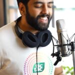 Yashraj Mukhate Instagram - Hey Guys! Check out this Amazing and Fun jingle I made for Tic Tac, aur mood ko Refresh kar lo mere Yaaro 😊 Jaldi Jaldi reels banake daalo iss jingle pe, & stand a chance to win a Smartwatch worth Rs.40k, what are you waiting for? Details on @tictacindia page. #TicTacLife #AD