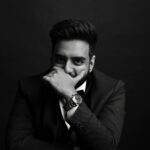 Yashraj Mukhate Instagram - "कोंत्या पिच्चर चा हीरो ए बे हा?" #IndianSportsHonours Outfit : @telonatkemps Watch : @roberto_cavalli @robertocavalliwatches_india Photographer: @sairaj_prashant_parab Styled by: @overhaul.bykrishna Assisted by: @_tanyaa14_ Location : @monke.studios