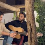 Yasir Hussain Instagram – Beautiful night with beautiful people.
Swipe left for @tehzeebhaafi ‘s poetry and @aashirwajahat and @samarjafri_ ‘s soulful music
Thanks guys ❤️