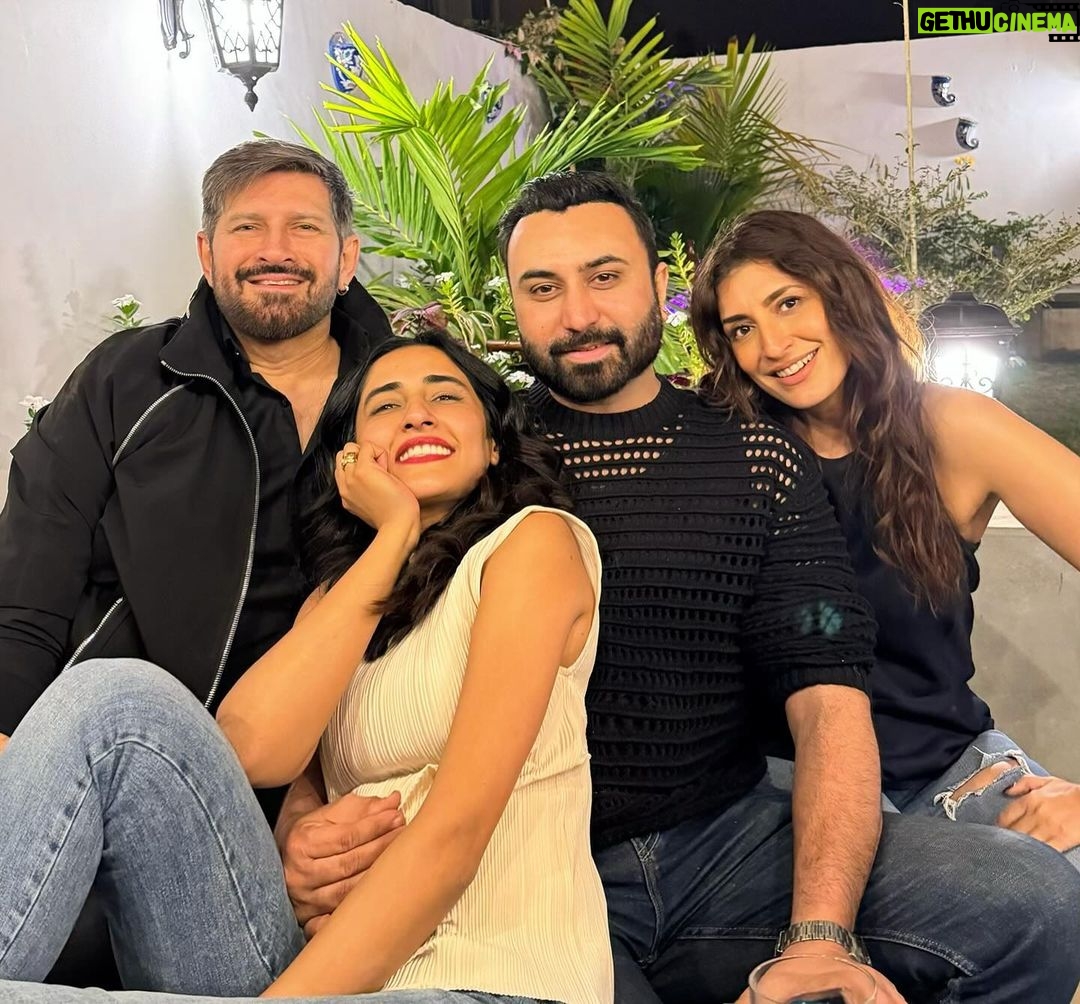 Yasir Hussain - 180.7K Likes - Happy birthday @yasir.hussain131 💕 hamesha khush raho aabaad raho! Thank you for hosting such a lovely night @iiqraaziz 😘