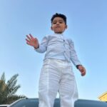 Yasir Hussain Instagram - Friend ki birthday pe jaengy toh tayyar toh hongy na 👌🤵‍♂️🧁📸 #naelkibirthday #kabirhussain