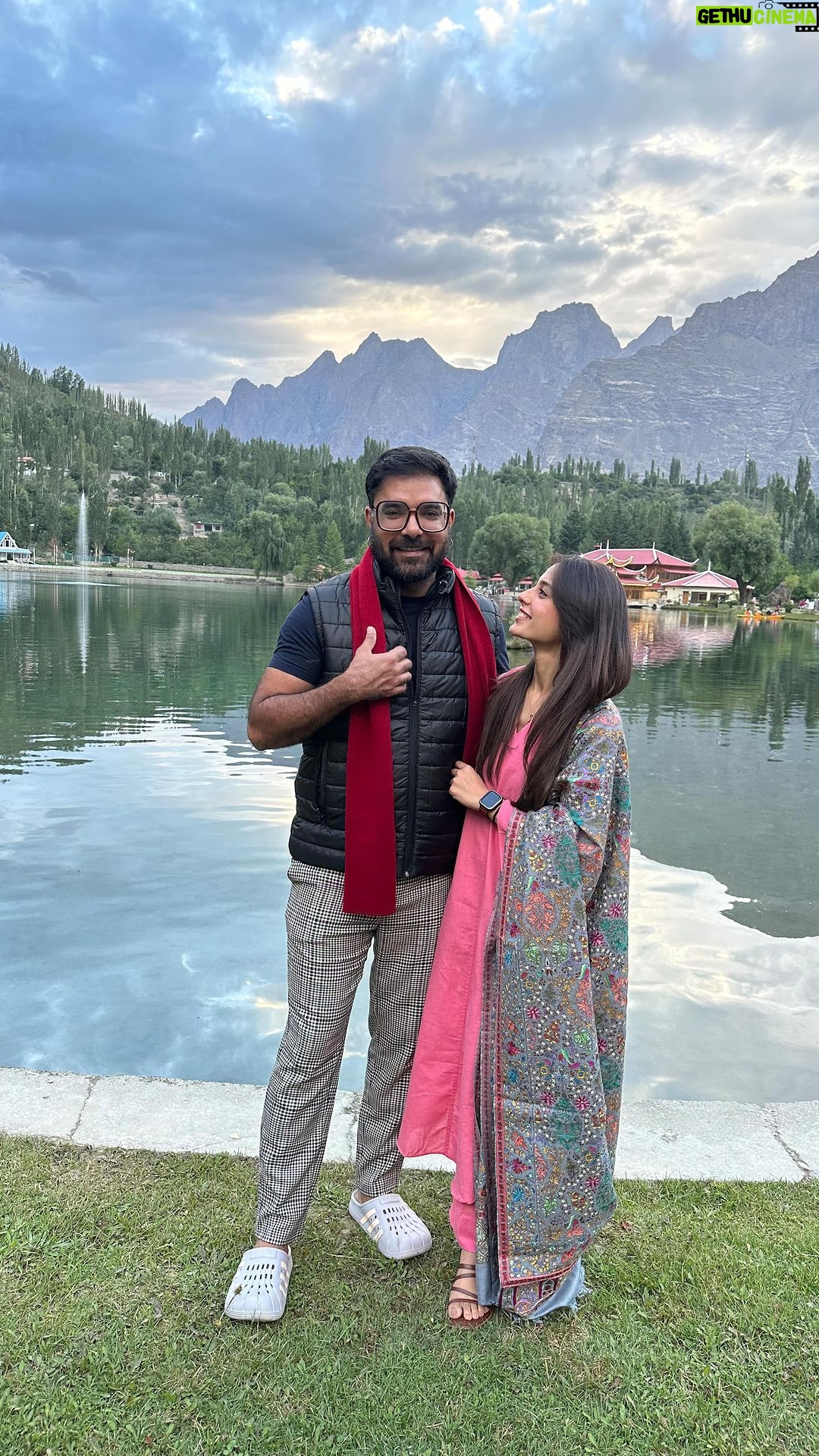 Yasir Hussain - 188.9K Likes - Me with my best and only vacation partner @iiqraaziz 😘