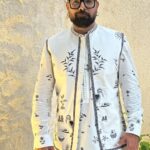Yasir Hussain Instagram - Lux and No tux 🤵‍♂️ Kurta pajama @hussainrehar Ps congratulations hussain 🥇 👞 @gomilaintersole @sharoonyousuf_salon