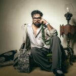 Yasir Hussain Instagram – 🍀☘️
📸 @razajaffriofficial 
💄 @masarrat.misbah 
@umermushtaqofficial