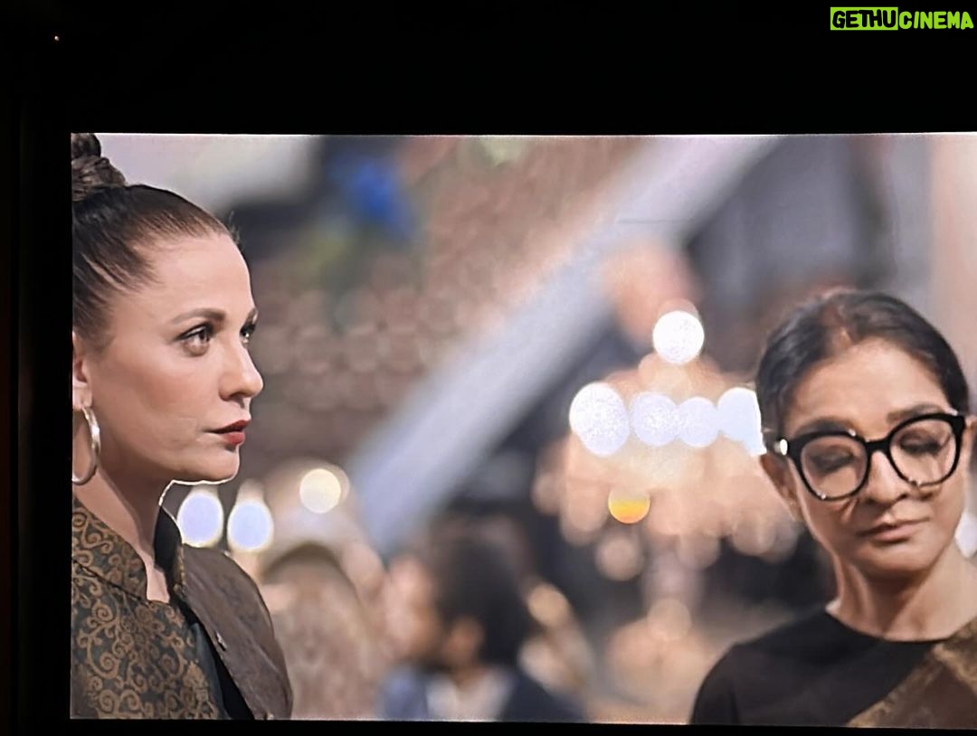 Yasir Hussain Instagram - Kal mai ne aik movie dekhi Chikkar . Beautifully written and directed by @zaheeruddin7 . Mai bohot arsy baad koi movie dekh k roya. Mai yeh soch kar roya k hum as a nation kya ban chukay hain . Hum ne hujoom ban k kitny masoom log maar diye??? Aur mai is liye roya k hum unhain maarny k baad bhool bhi gaye . Chikkar Zaroor dekhen. It’s a gift to the nation . Har film director ko bhi yeh film Zaroor dekhni chahiye . #@#### @mukhtarhoonmein @ushnashah Aur @nausheenshah4 ki behtareen adakari Aur aik behtareen msg . Love you all and thankyou for making this movie 🫡🫶🏼🙏 Ps special appearance was really special 🌸 @iamfaryalmehmood #pakistanicinema #pakistan #movies