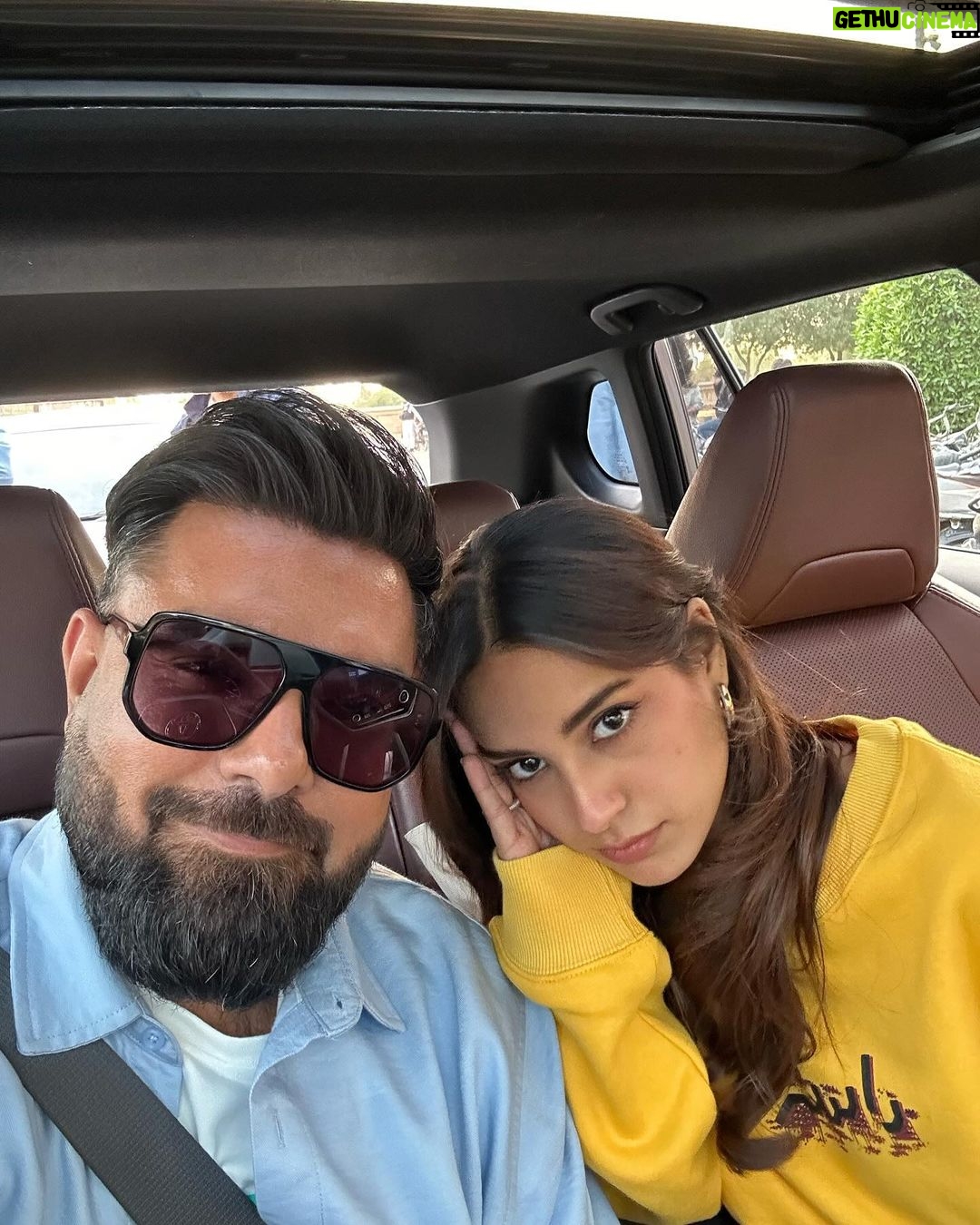 Yasir Hussain - 52.7K Likes - My valentine 💌 for life . INSHALLAH
@iiqraaziz