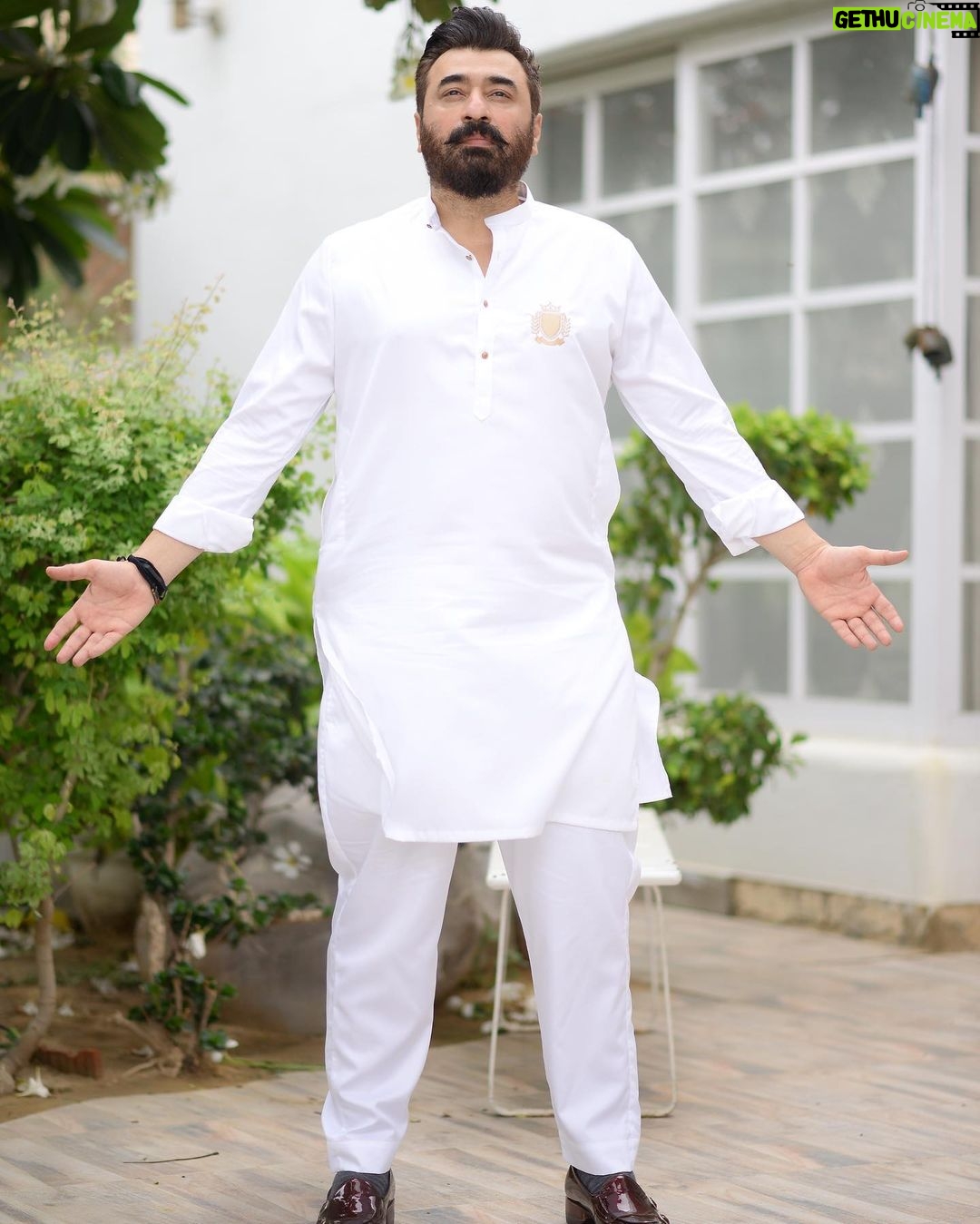 Yasir Nawaz Instagram - Eid ka tesra din mubaraq