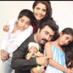 Yasir Nawaz Instagram – Happy anniversary. hastey lartey 19 saal guzar gaye pata hi naihn chala allah karey baqi din bhi achey sey guzrein (ameen )