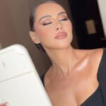 Yasmin Raeis Instagram - ⭐️ 🌟 💫 @joyawards.official MUA: @makeupbyrouaa #yasminraeis