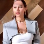 Yasmin Raeis Instagram - Only I ❤️👁👁