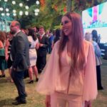 Yasmin Raeis Instagram - 70 the queen’s platinum Jubilee #platinumJubilee #thequeenplatinumjubilee Styled by @nada_hussam Suit @bastet_eg Makeup @mirnakauzman.makeup Jewelry @iramjewelry_ Clutch @sheclutches #platinumjubilee #yasminraeis #yasmin_raeis The British Embassy in Cairo