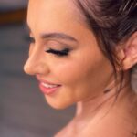 Yasmin Raeis Instagram - Be positive. Stay happy and don’t let the negativity of the world get you down . . . Make up @mirnakauzman.makeup . . #ياسمين_رئيس #yasmin_raeis #bepositive✌
