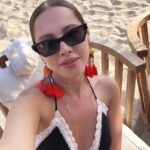 Yasmin Raeis Instagram - 🧡 #summertime #summer2023