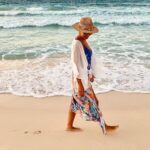 Yasmin Raeis Instagram - #summervibes #summer2021 💙💙💙💙📸@mayelhossamy