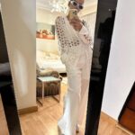 Yasmin Raeis Instagram - صدمة فركش فجأة 😮🤍🤍🤍 بحب شغلي قوي