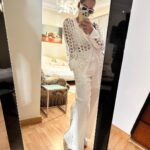 Yasmin Raeis Instagram - صدمة فركش فجأة 😮🤍🤍🤍 بحب شغلي قوي