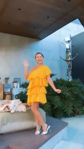 Yassi Pressman Instagram - Dahil Christmas Season is here, talaga namang hindi nauubusan ng surprises si @casinoplus.ph! Abangan si Popstar Royalty Sarah G on December 16 sa Exclusive Casino Plus VIP Night! ❤️ To watch her live, register in this link: www.casinoplus.com.ph/13957