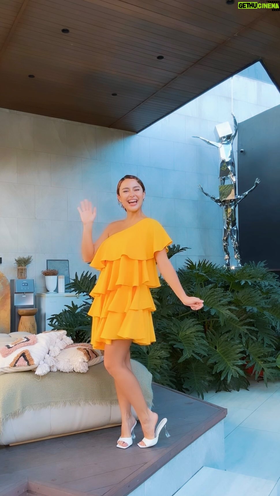Yassi Pressman Instagram - Dahil Christmas Season is here, talaga namang hindi nauubusan ng surprises si @casinoplus.ph! Abangan si Popstar Royalty Sarah G on December 16 sa Exclusive Casino Plus VIP Night! ❤️ To watch her live, register in this link: www.casinoplus.com.ph/13957