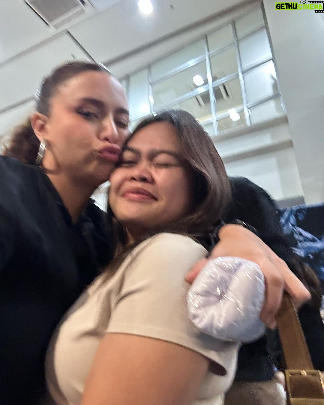 Yassi Pressman Instagram - more shmelfies!!! last na š¤£š«¶š» #FIBAWC #FIBAWorldCup2023 letsgooo 2027 𤣠meanwhile habang iniisip ang future, bumalik nalang muna tayo sa past sa 1995 sa showing ng #VideoCity sa Sept 20! 𤣠#segue lang lol hahahaha