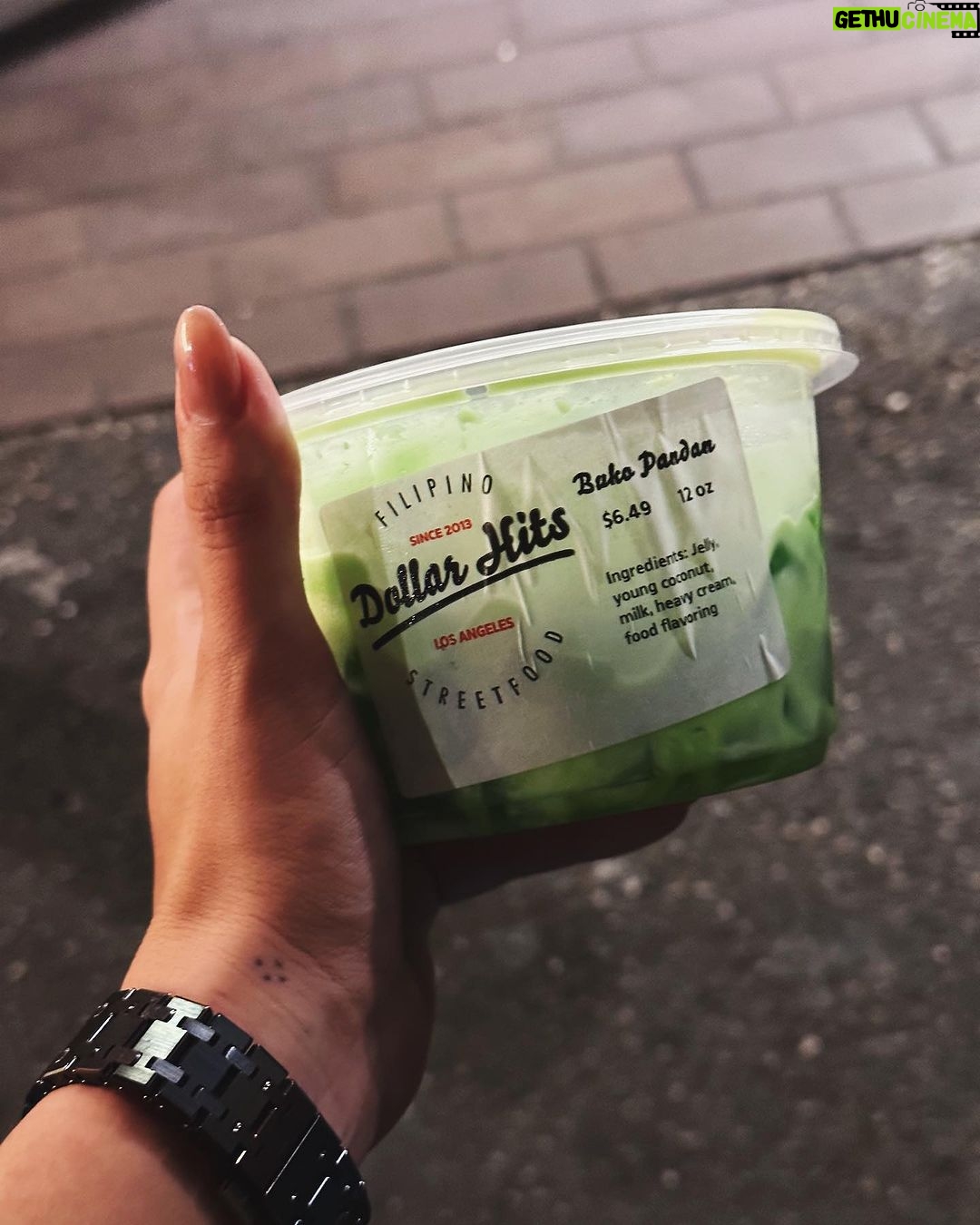 Yassi Pressman Instagram - pics I never got to post from LA & of course my midnight surprise drop by at Dollar Hits in Historic Filipinotown π Salamat poooooo! I WANT BUROOOOO n all the tusoktusok nomnomnom ++++ sum more Los Angeles, California