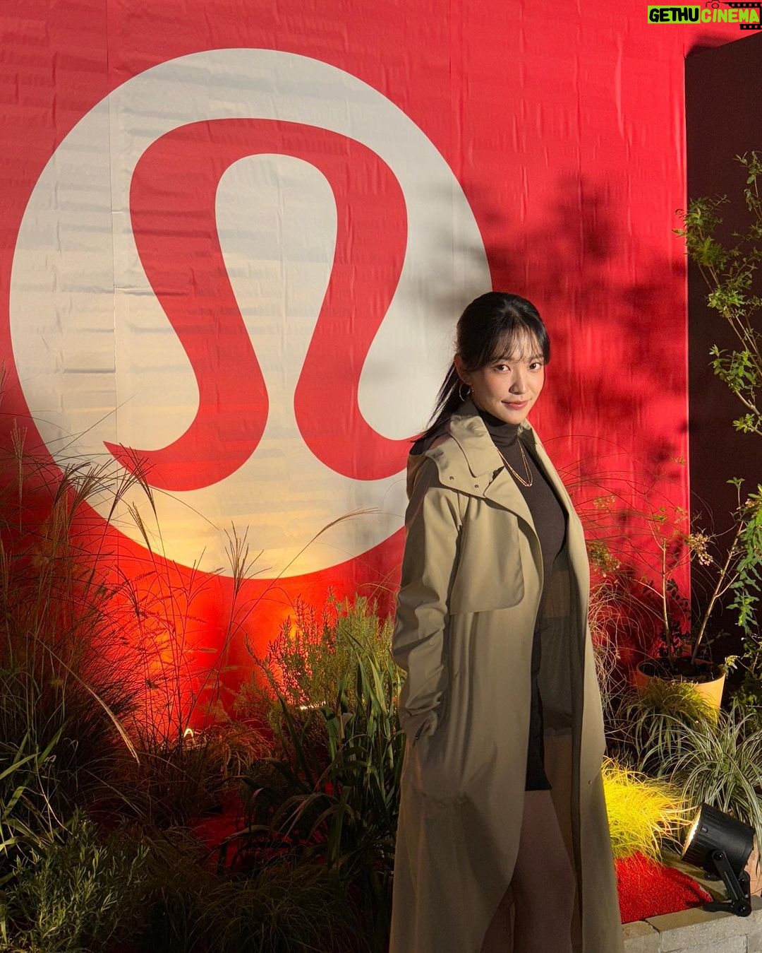 Yeri Instagram - ❤️🦾🤍 @lululemonkr #findyourwellbeing #lululemon #룰루레몬 cociety