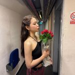 Yeri Instagram - London 🖤 My second hometown, I'll always cherish this moment as a beautiful memory THANK YOU !!! 끝나지 않을 것 같던 R to V 투어가 끝났는데요…🥹 이제 다시 일상으로 돌아가 또 다른 하루 하루를 바쁘고 재밌게 보내볼게요 그동안 보내주신 여러분의 환호와 사랑을 기억할게요 감사합니다 ! London, United Kingdom