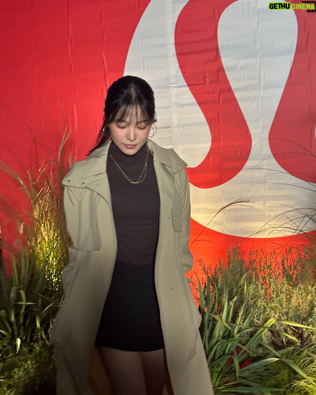 Yeri Instagram - ❤️🦾🤍 @lululemonkr #findyourwellbeing #lululemon #룰루레몬 cociety