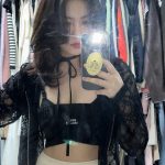 Yeri Instagram - 💇🏻‍♀️🧏🏻‍♀️