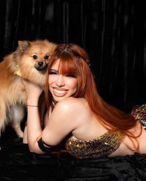Yeri Mua Instagram - Puedo ser tu gatita o tu conejita o tu perrititita🐰🐈🐶🎀 cokettita📀 2024🤍