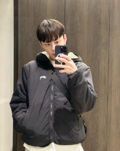 Yong Jun-hyung Instagram - 거울모음zip
