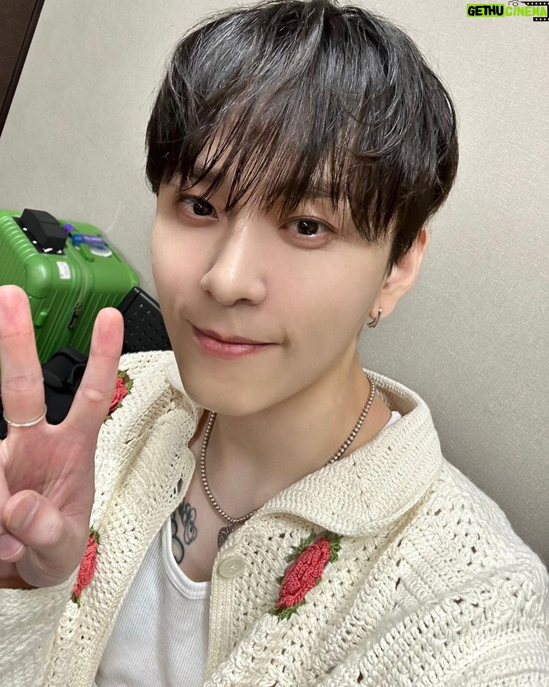Yong Jun-hyung - 33.7K Likes - Beautiful memories in Osaka💕