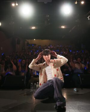 Yong Jun-hyung Instagram - Beautiful memories in Osaka💕