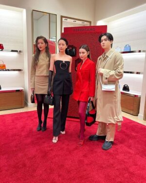 Yongsin Wongpanitnont Instagram - @ferragamo
#FERRAGAMOSS23
#FERRAGAMO