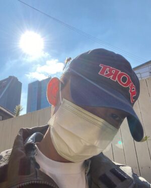Yoo Ah-in Instagram - 내 친구 잠자리