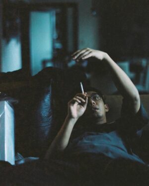 Yoo Ah-in Instagram - 호랑이 담배 피던 시절 
Photograph by @nikolaiahn