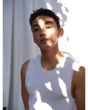 Yoo Ah-in Instagram - 