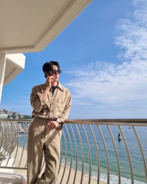 Yoo Yeon-seok Instagram - #부산국제영화제 #BIFF